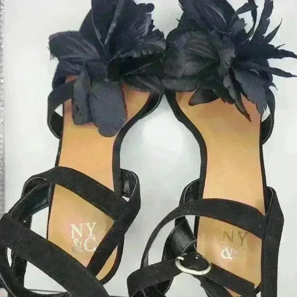 Ny & Company High Heels - Picture 4 of 10